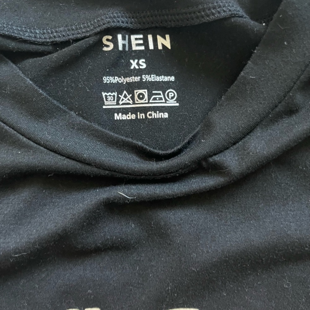 SHEIN Classic Black Tee XS